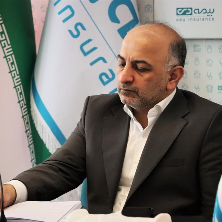 تأکید مدیرعامل بیمه دی بر نقش حیاتی بیمه در "پدافند غیرعامل" تأکید مدیرعامل بیمه دی بر نقش حیاتی بیمه در "پدافند غیرعامل"